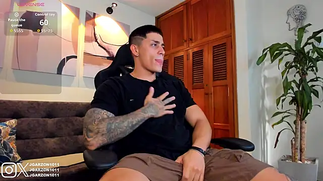  joansoto online show from December 2025 02:56:01 PM