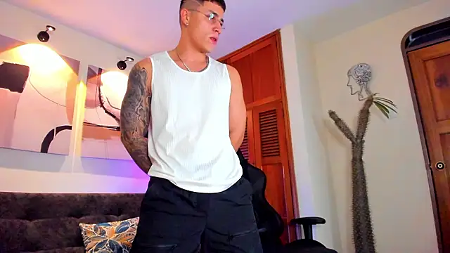  joansoto online show from February 2026 12:44:02 PM