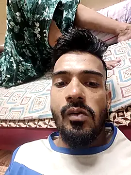 saggy1218 online show from April 2026 01:41:02 PM