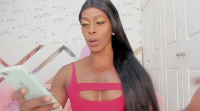 Snapshot of BriggitteEbonny chatting on December 2024 08:58:02 PM BriggitteEbonny online show from December 2024 08:58:02 PM