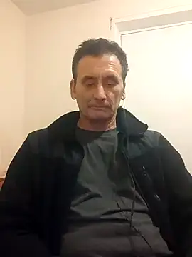 Snapshot of Viause_Kentauelle chatting on January 2025 07:26:01 PM Viause Kentauelle online show from January 2025 07:26:01 PM