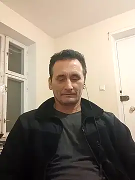 Snapshot of Viause_Kentauelle chatting on January 2025 07:28:02 PM Viause Kentauelle online show from January 2025 07:28:02 PM