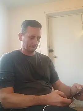 Snapshot of Viause_Kentauelle chatting on February 2025 01:55:02 PM Viause Kentauelle online show from February 2025 01:55:02 PM