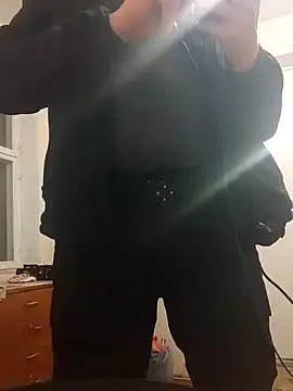 Snapshot of Viause_Kentauelle chatting on February 2025 07:09:01 AM Viause Kentauelle online show from February 2025 07:09:01 AM