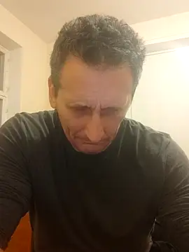 Snapshot of Viause_Kentauelle chatting on March 2025 06:22:01 PM Viause Kentauelle online show from March 2025 06:22:01 PM