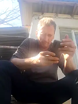 Snapshot of Viause_Kentauelle chatting on May 2026 12:33:01 PM Viause Kentauelle online show from May 2026 12:33:01 PM