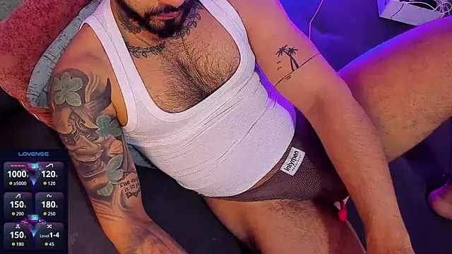 mikemulerr online show from November 2025 09:05:02 PM