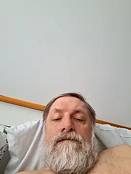 Outdoorsexlover online show from February 2026 10:44:02 AM