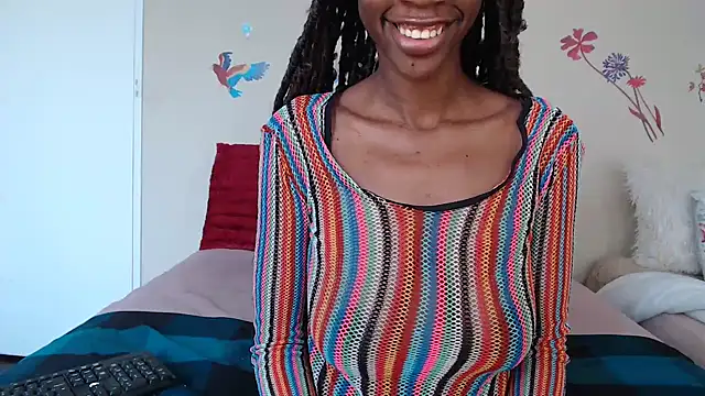 Blacktittiex02 online show from September 2025 01:00:02 PM