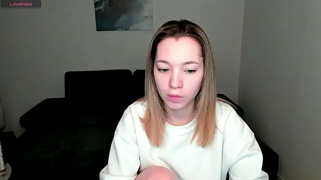 MiaThaine online show from January 2025 12:55:02 AM