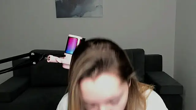 MiaThaine online show from January 2025 12:28:01 AM