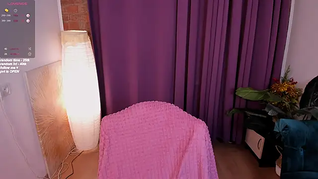 Snapshot of selina_coy chatting on January 2025 09:29:01 PM selina coy online show from January 2025 09:29:01 PM