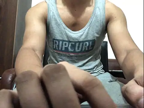 Zeuhorny online show from November 2025 09:50:01 PM