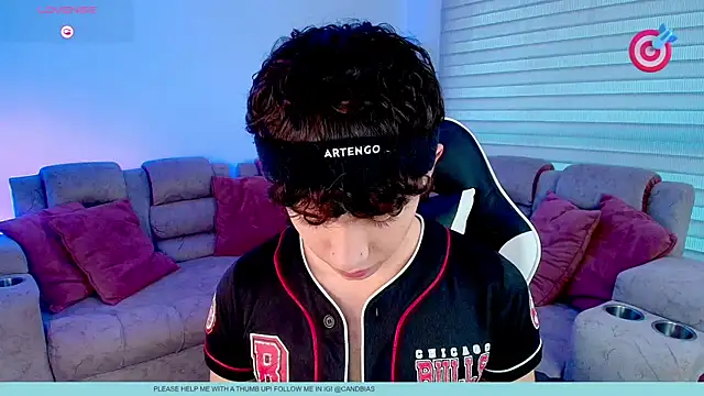 Niico Cruz online show from January 2026 10:04:01 PM