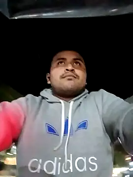 Snapshot of YoSoyLittleBoy chatting on October 2025 01:15:01 AM YoSoyLittleBoy online show from October 2025 01:15:01 AM