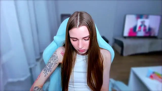 StellaLawless online show from March 2025 02:19:02 AM