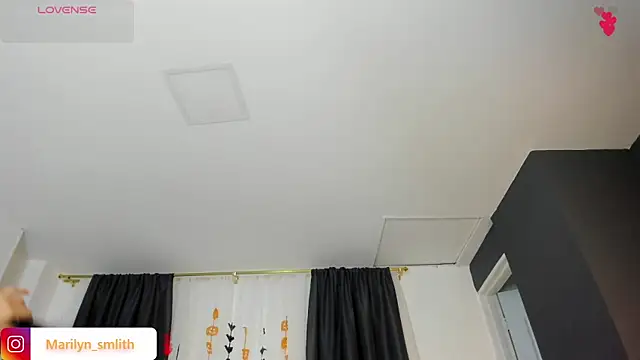 MarilynSmIith online show from October 2025 11:51:02 AM