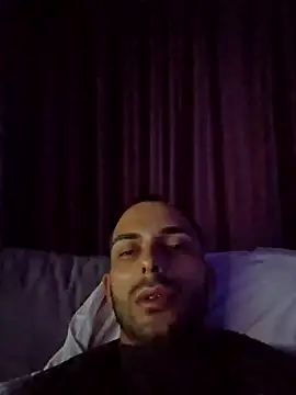 denisxlRo online show from December 2024 03:19:01 AM