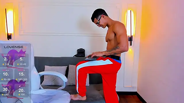 Paradise boy s online show from March 2026 06:59:02 PM