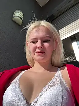 Snapshot of Allylove03 chatting on January 2025 12:23:01 PM Allylove03 online show from January 2025 12:23:01 PM