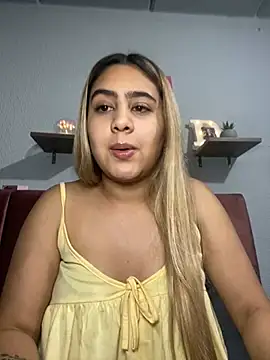 Miabonnett  online show from March 2025 10:15:02 PM