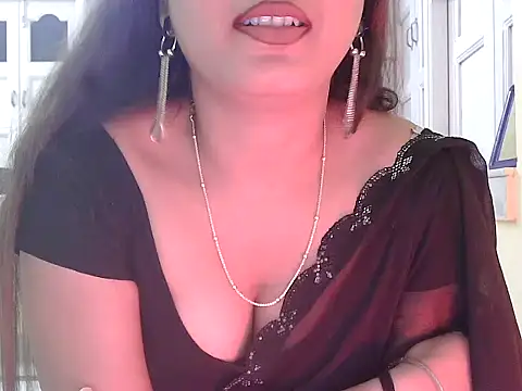 Model-Tanya online show from November 2025 11:42:01 AM