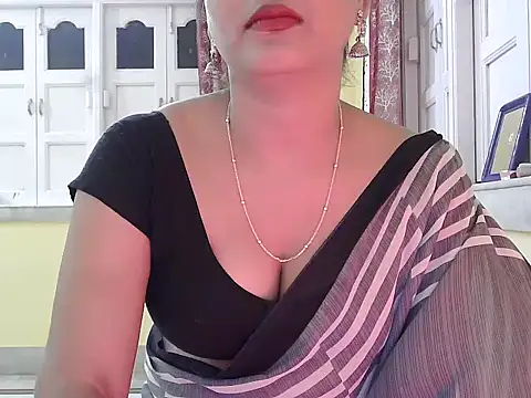 Model-Tanya online show from November 2025 04:45:02 PM