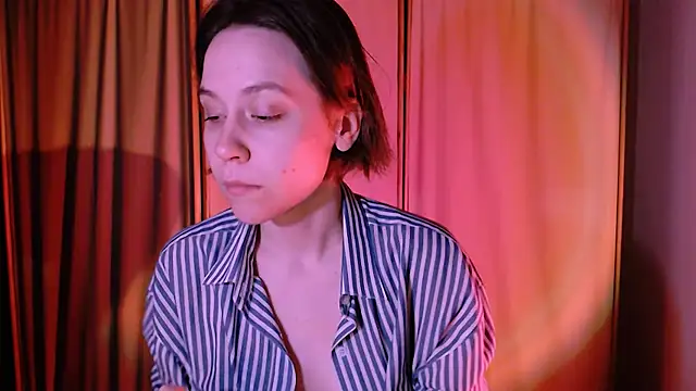 Malinax online show from February 2025 11:57:02 PM