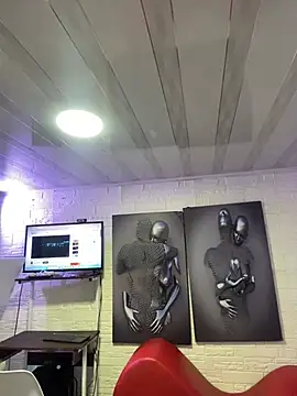 emma oxford online show from March 2025 08:53:02 PM