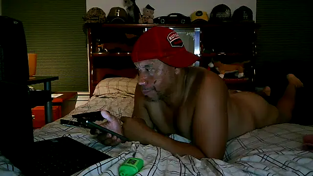 Snapshot of pimpdaddy4ever chatting on July 2026 04:18:02 AM pimpdaddy4ever online show from July 2026 04:18:02 AM