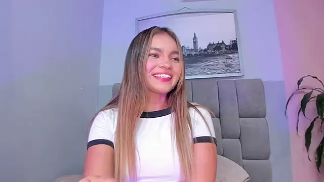 selene tylor  online show from February 2026 04:12:02 AM