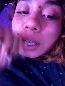 Jennxdolls online show from November 2025 10:54:02 PM