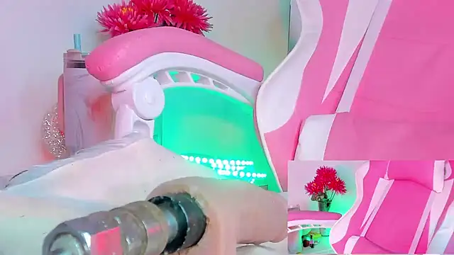 little-Emma online show from January 2025 09:26:01 AM