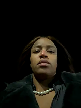 Black Dolll online show from November 2025 05:56:02 PM