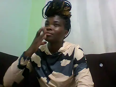 sexxyqueenn22 online show from October 2025 05:12:02 PM