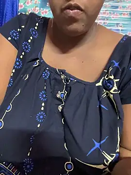 Beauty-queen online show from April 2026 02:21:01 PM