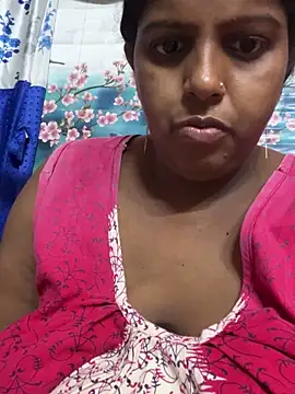 Beauty-queen online show from April 2026 06:10:01 PM