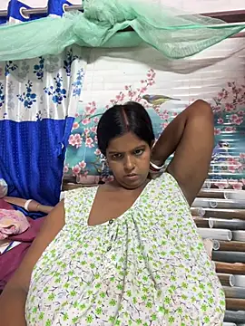 Beauty-queen online show from July 2026 02:01:01 PM