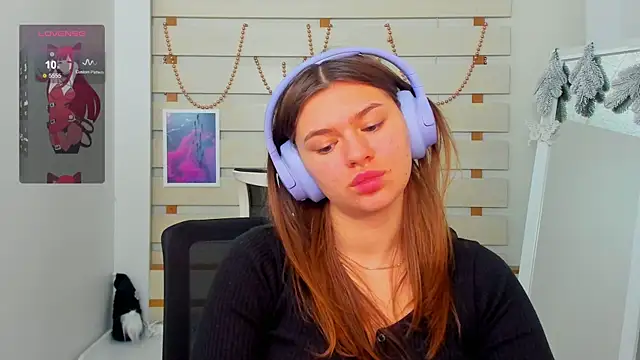 Josephine Kiss online show from December 2024 08:11:02 AM