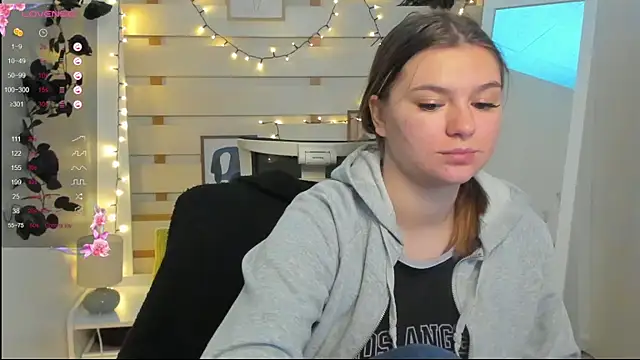 Snapshot of Josephine_Kiss chatting on March 2026 01:28:01 PM Josephine Kiss online show from March 2026 01:28:01 PM