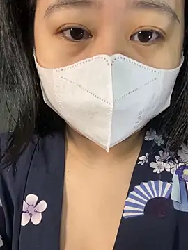 ninini92 online show from January 2025 01:08:01 PM