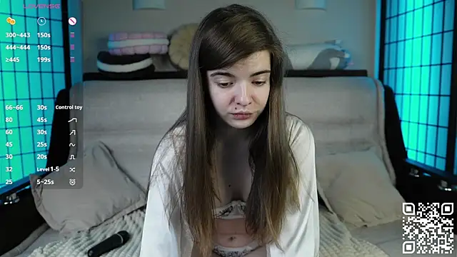 Snapshot of Mary_Shake chatting on April 2026 10:54:02 PM Mary Shake online show from April 2026 10:54:02 PM