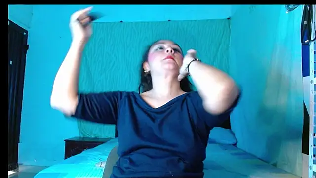 Snapshot of Kaory_32 chatting on March 2026 12:00:02 PM Kaory 32 online show from March 2026 12:00:02 PM