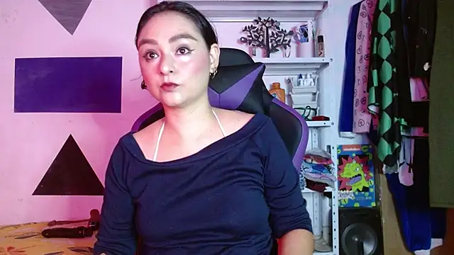 Snapshot of Kaory_32 chatting on April 2026 09:34:01 PM Kaory 32 online show from April 2026 09:34:01 PM