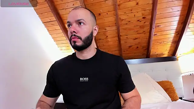 Tom Bailey online show from October 2025 12:46:02 PM