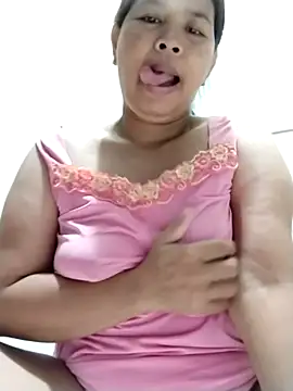 Snapshot of Lanyingxin18 chatting on December 2024 10:52:01 PM Lanyingxin18 online show from December 2024 10:52:01 PM