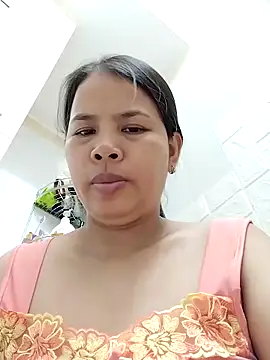 Snapshot of Lanyingxin18 chatting on February 2025 10:10:02 PM Lanyingxin18 online show from February 2025 10:10:02 PM