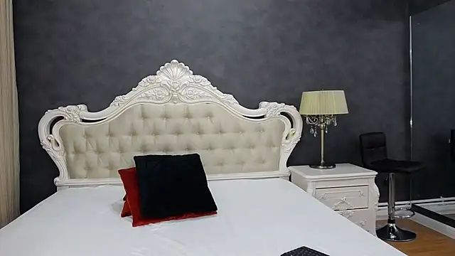 ArielBurn online show from December 2024 10:50:02 AM