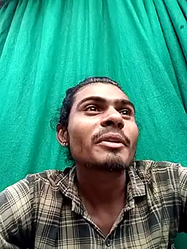 Snapshot of Yasha_14C_Creator chatting on July 2026 01:02:01 PM Yasha 14C Creator online show from July 2026 01:02:01 PM