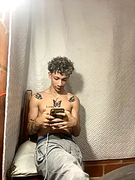 mateodeamjo online show from December 2024 06:00:02 AM